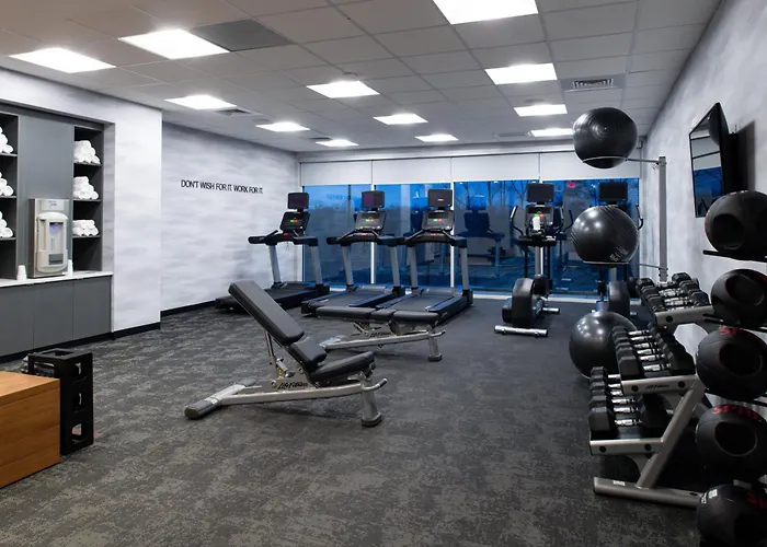 Fairfield Inn & Suites By Marriott Charlotte University Research Park